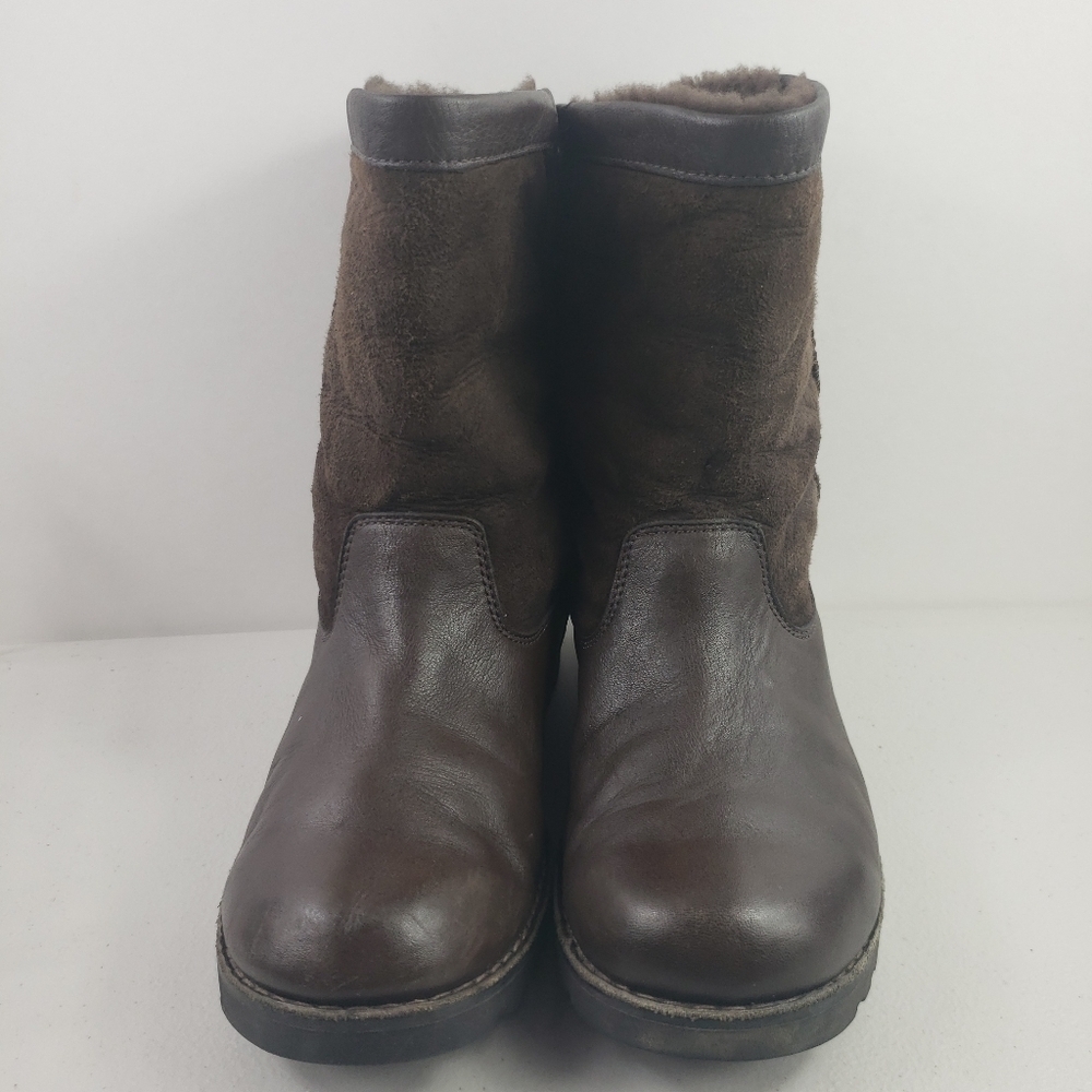 UGG Australia Riverton Short Boots sz 6 - Picture 7 of 10